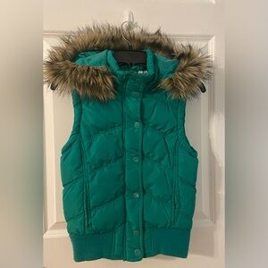 Aeropostale Puffer Green Vest with Faux Fur Trim sz S/P